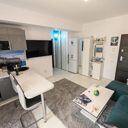 The Captain'S Home - Mamaia Nord Năvodari Esterno foto